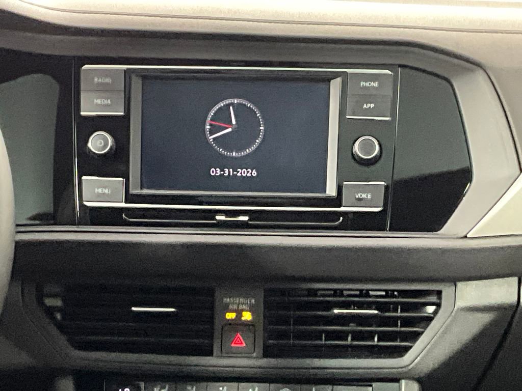 Used 2021 Volkswagen Jetta R-Line image 11