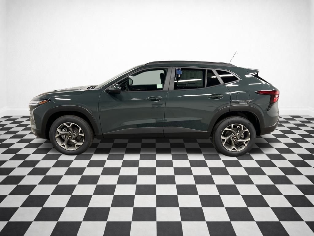 New 2026 Chevrolet Trax LT w/ Driver Confidence Package image 5