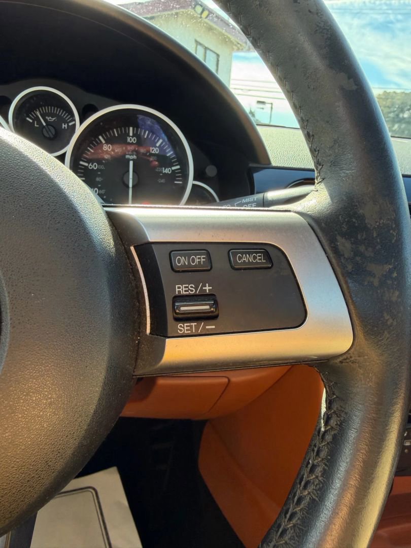 Used 2006 MAZDA MX-5 Miata Grand Touring image 15