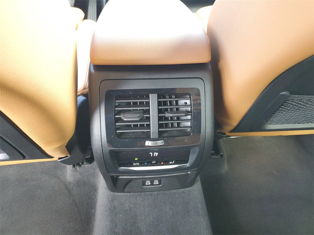 Used 2023 BMW X3 xDrive30i w/ Premium Package w/ZPA image 14