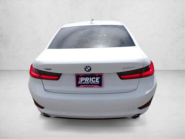 Used 2021 BMW 330i xDrive Sedan w/ Convenience Package AWD/4WD image 3
