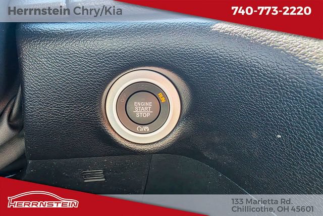 New 2027 Chrysler Pacifica Select FWD image 21