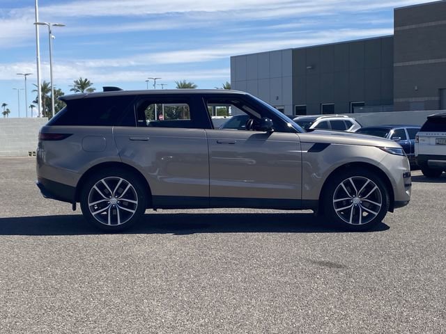Used 2023 Land Rover Range Rover Sport SE image 27