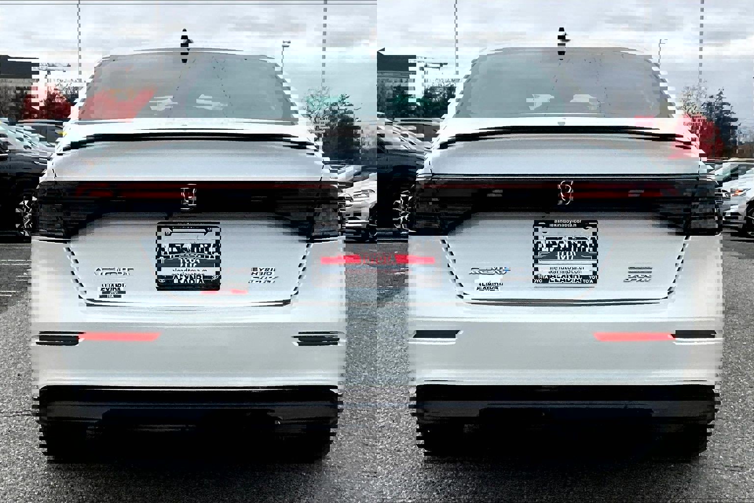 Used 2023 Honda Accord Sport image 4