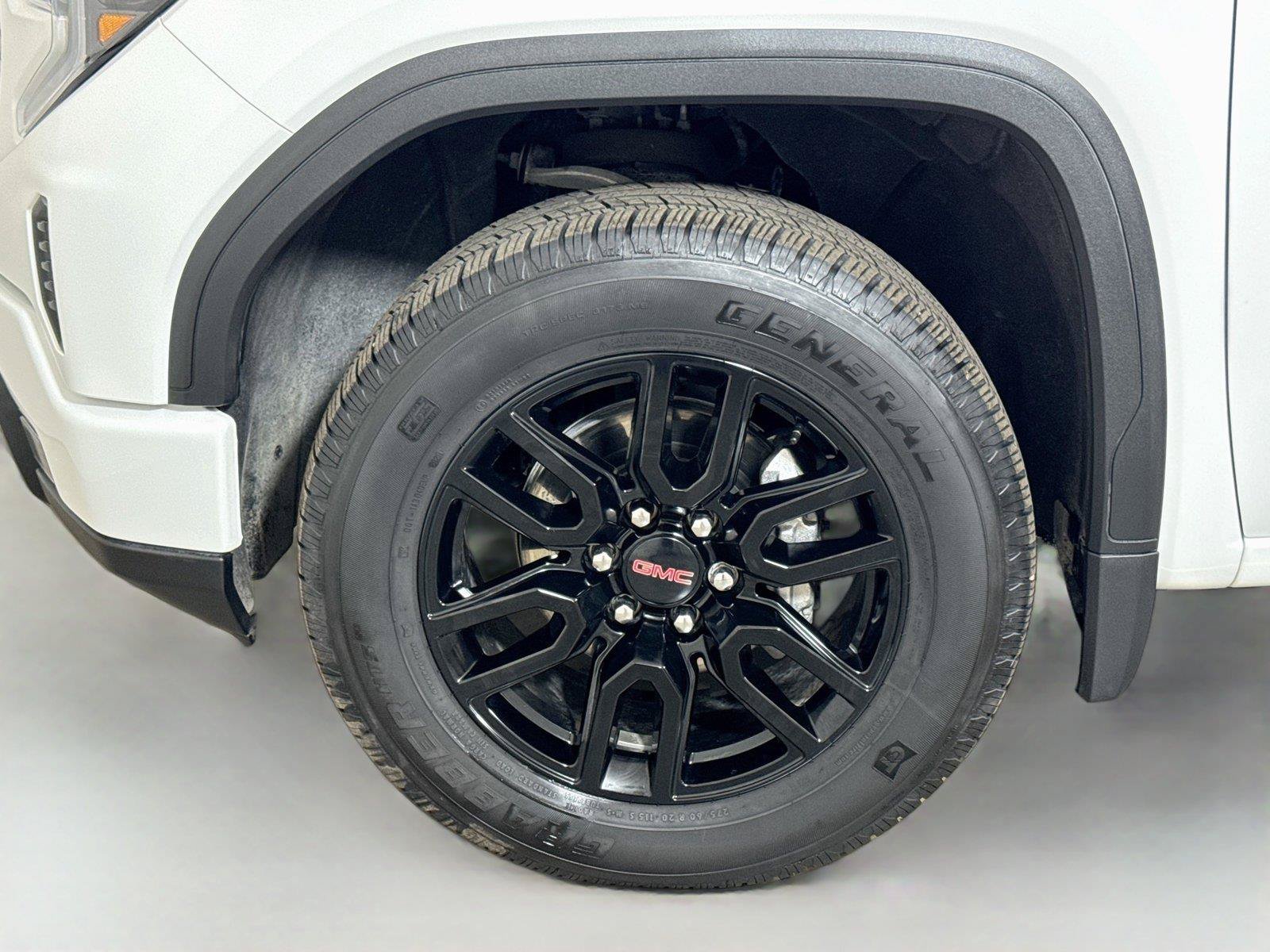 Certified 2026 GMC Sierra 1500 Elevation AWD/4WD image 30