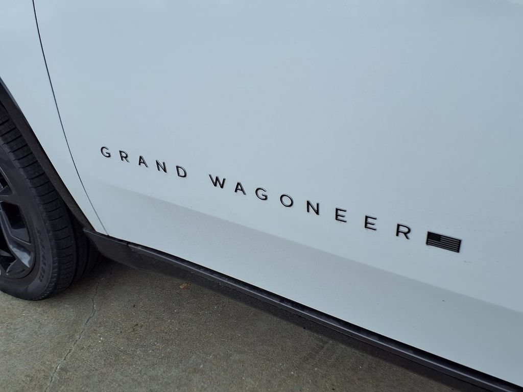 New 2026 Jeep Grand Wagoneer L Summit AWD/4WD image 6