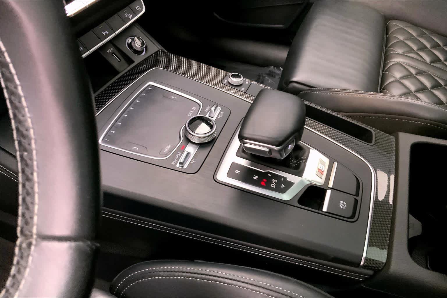 Used 2020 Audi SQ5 Premium Plus w/ Premium Plus Package AWD/4WD image 16