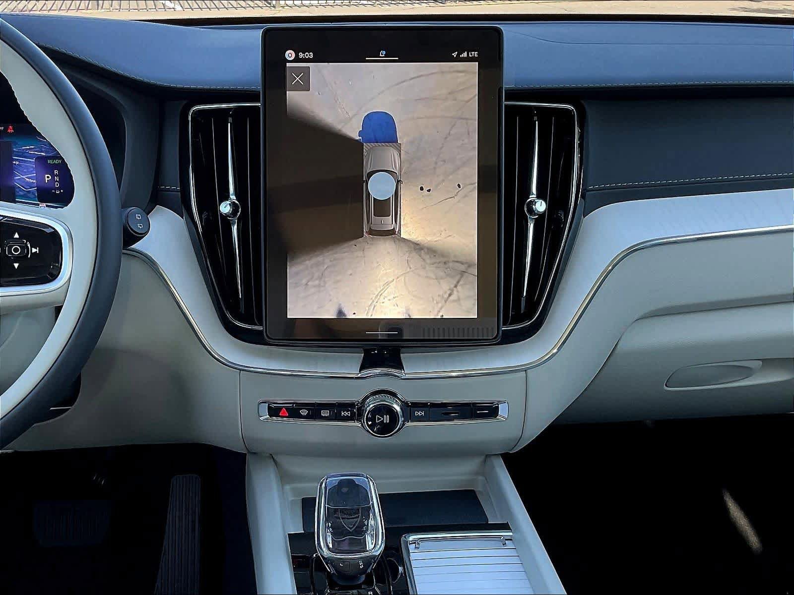 New 2026 Volvo XC60 T8 Ultra w/ Protection Package Premier AWD/4WD image 9
