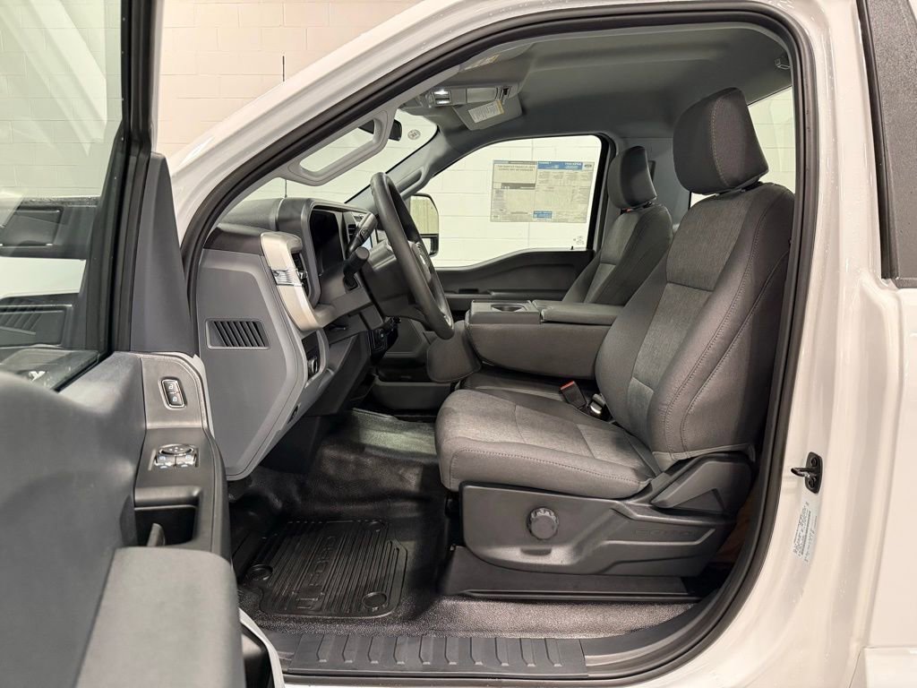 New 2026 Ford F550 2WD Regular Cab Super Duty image 13