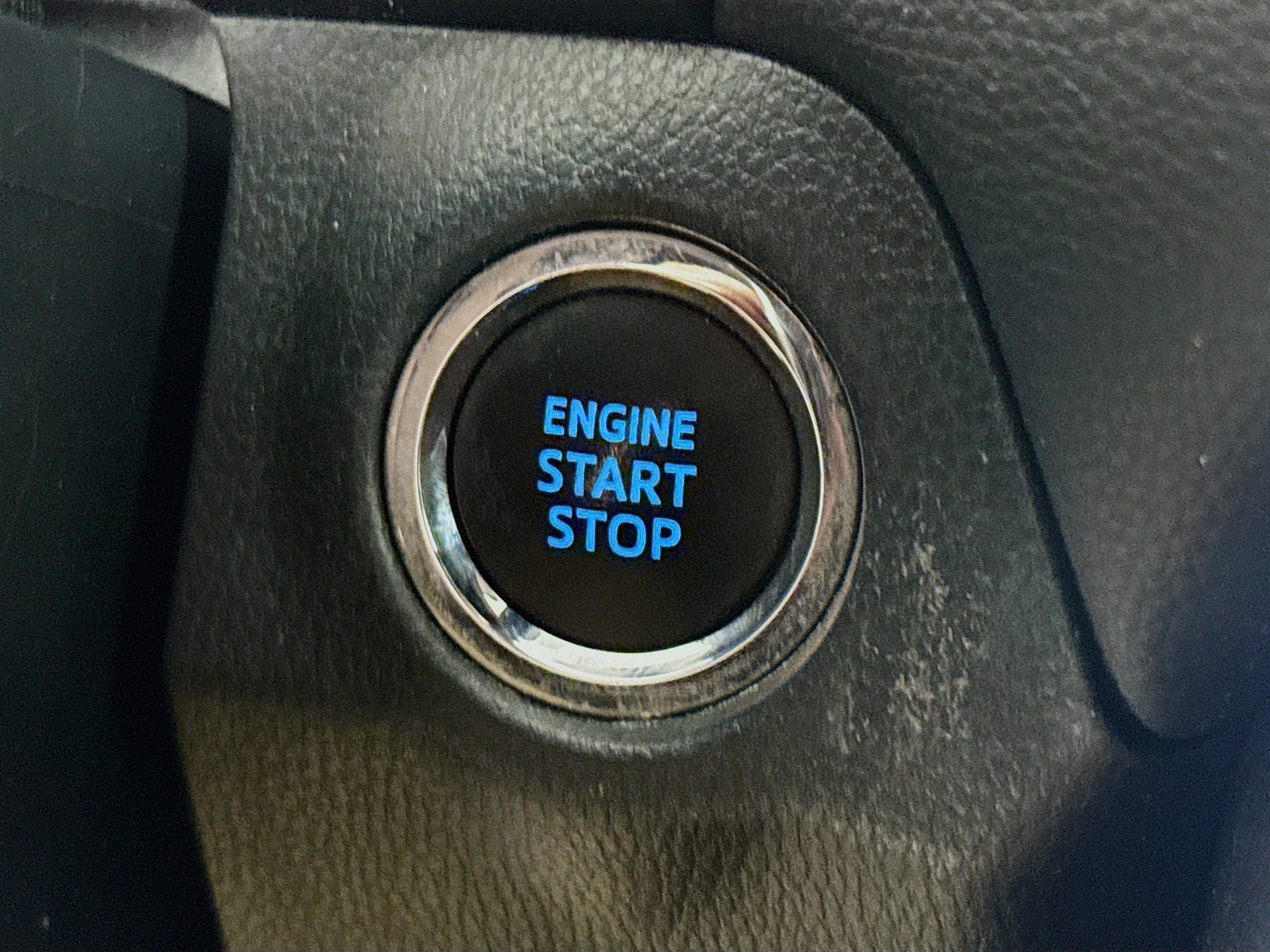 Used 2020 Toyota RAV4 XLE image 21