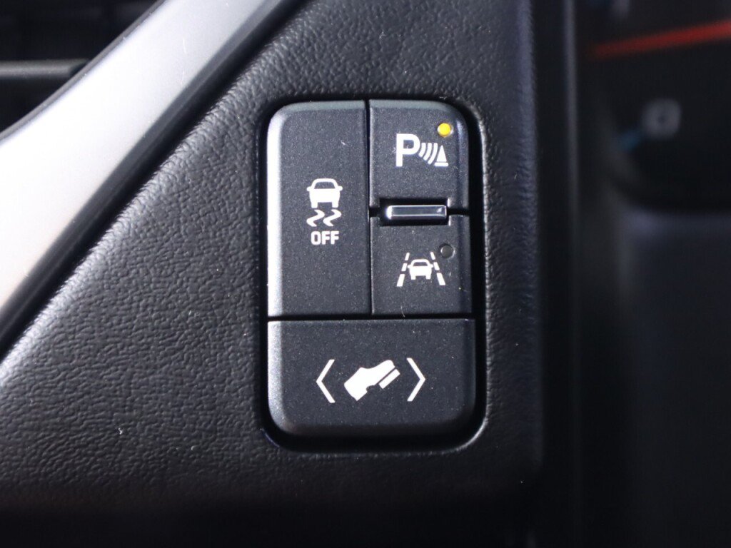 Used 2019 Chevrolet Tahoe Premier AWD/4WD image 12