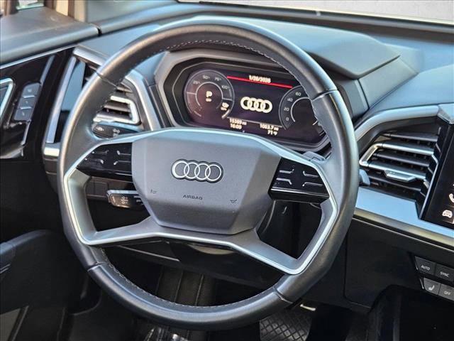 Used 2024 Audi Q4 e-tron Premium image 11