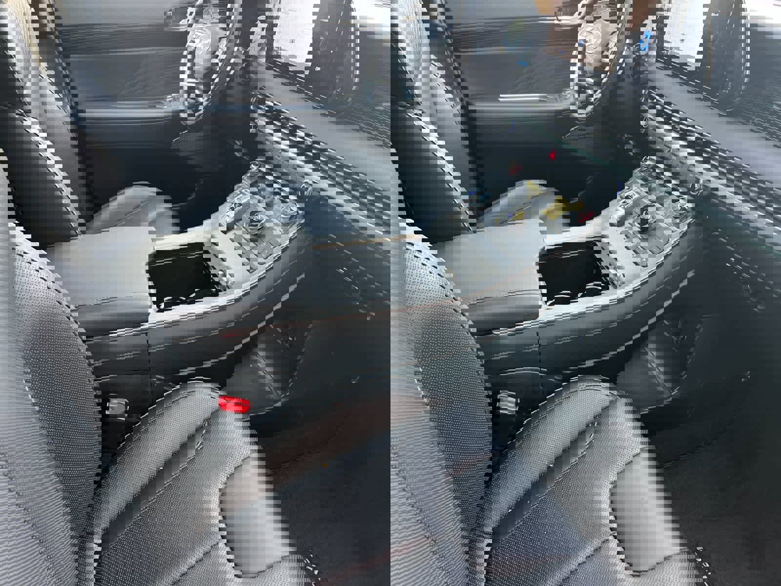 Used 2025 Hyundai Palisade Calligraphy image 17