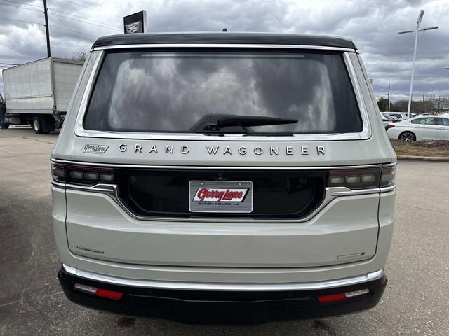 Used 2022 Jeep Grand Wagoneer Series III w/ Rear Seat Video Group 1 image 6