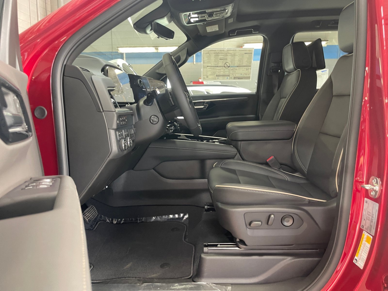 New 2026 Chevrolet Tahoe Premier AWD/4WD image 23