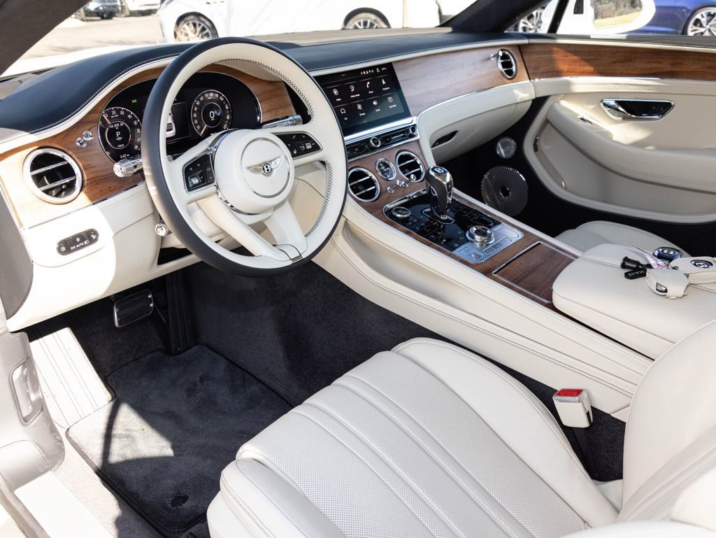 Used 2026 Bentley Continental GT image 2
