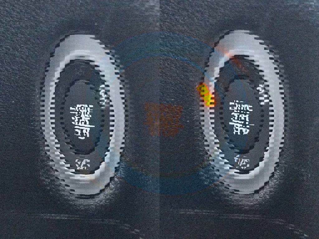 New 2026 Chrysler Voyager LX image 20