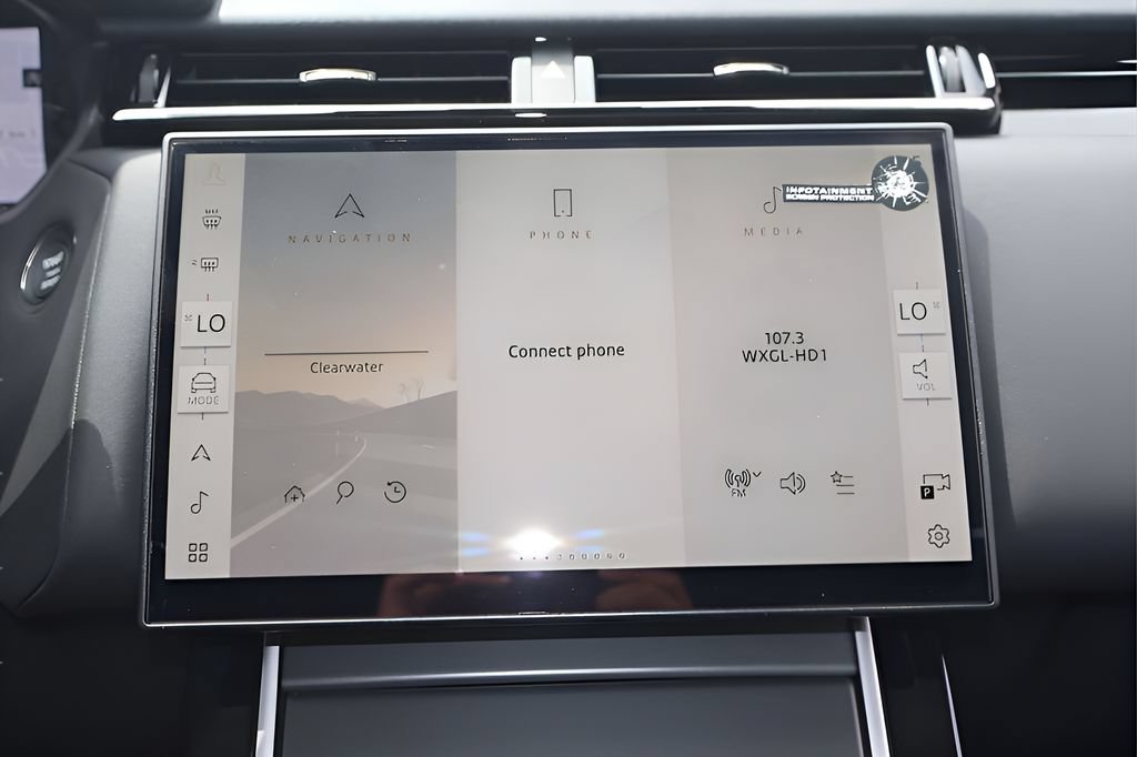 New 2026 Land Rover Range Rover Velar S AWD/4WD image 22