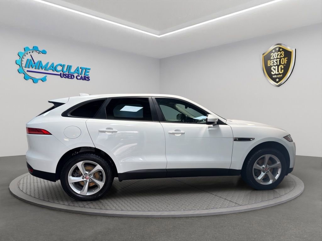 Used 2017 Jaguar F-PACE Premium AWD/4WD image 6