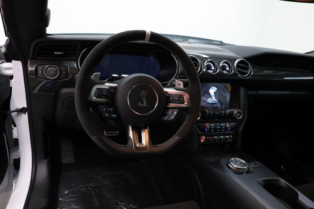 Used 2022 Ford Mustang Shelby GT500 w/ Technology Package image 76