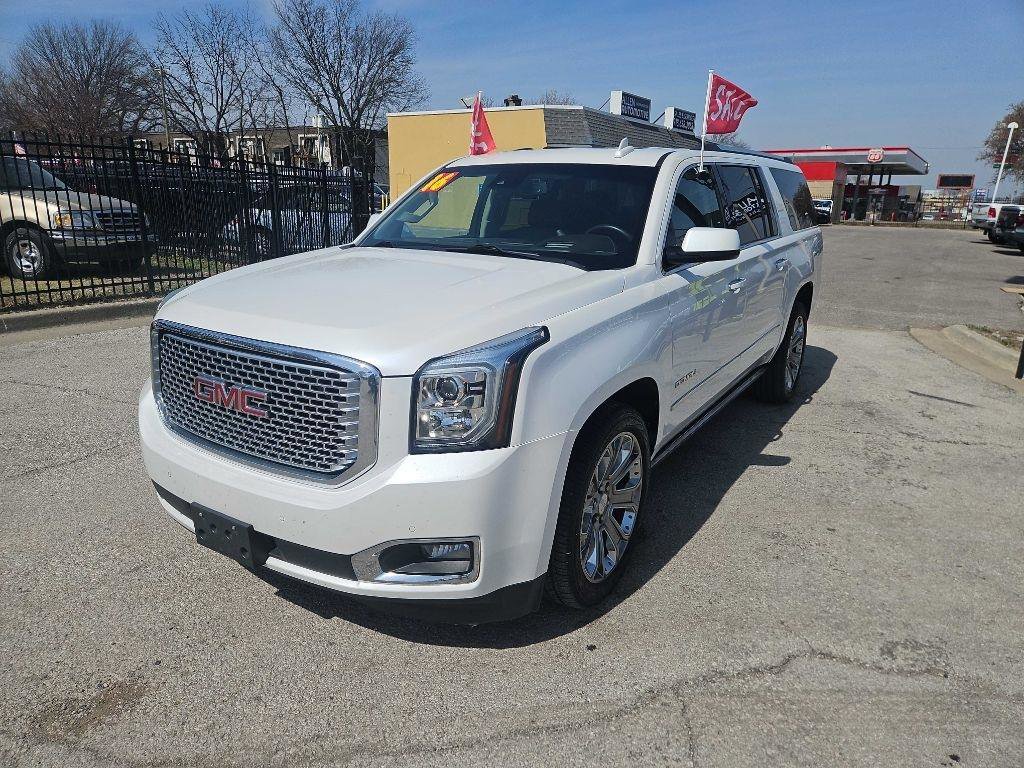 Used 2016 GMC Yukon XL Denali w/ Open Road Package AWD/4WD image 1