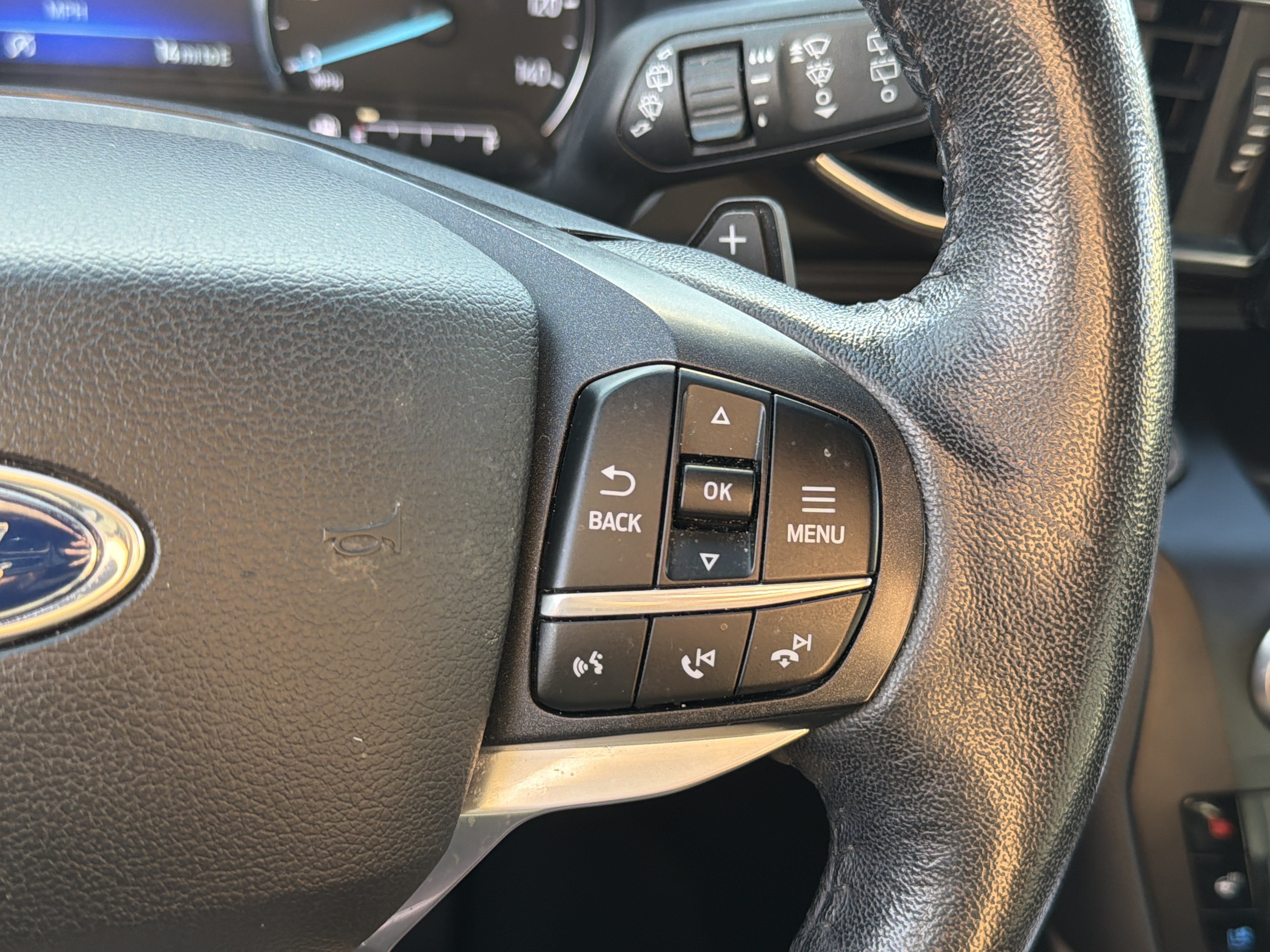 Used 2020 Ford Explorer Limited AWD/4WD image 17
