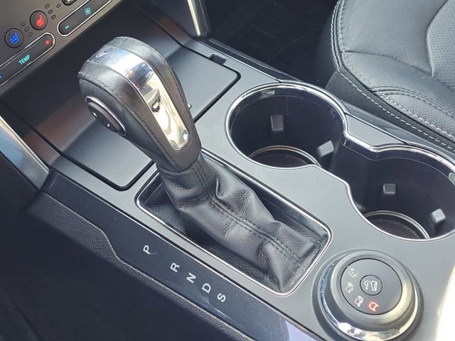 Used 2018 Ford Explorer Limited image 16