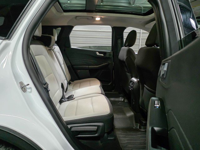 Used 2024 Ford Escape Active w/ Tech Pack #2 AWD/4WD image 19