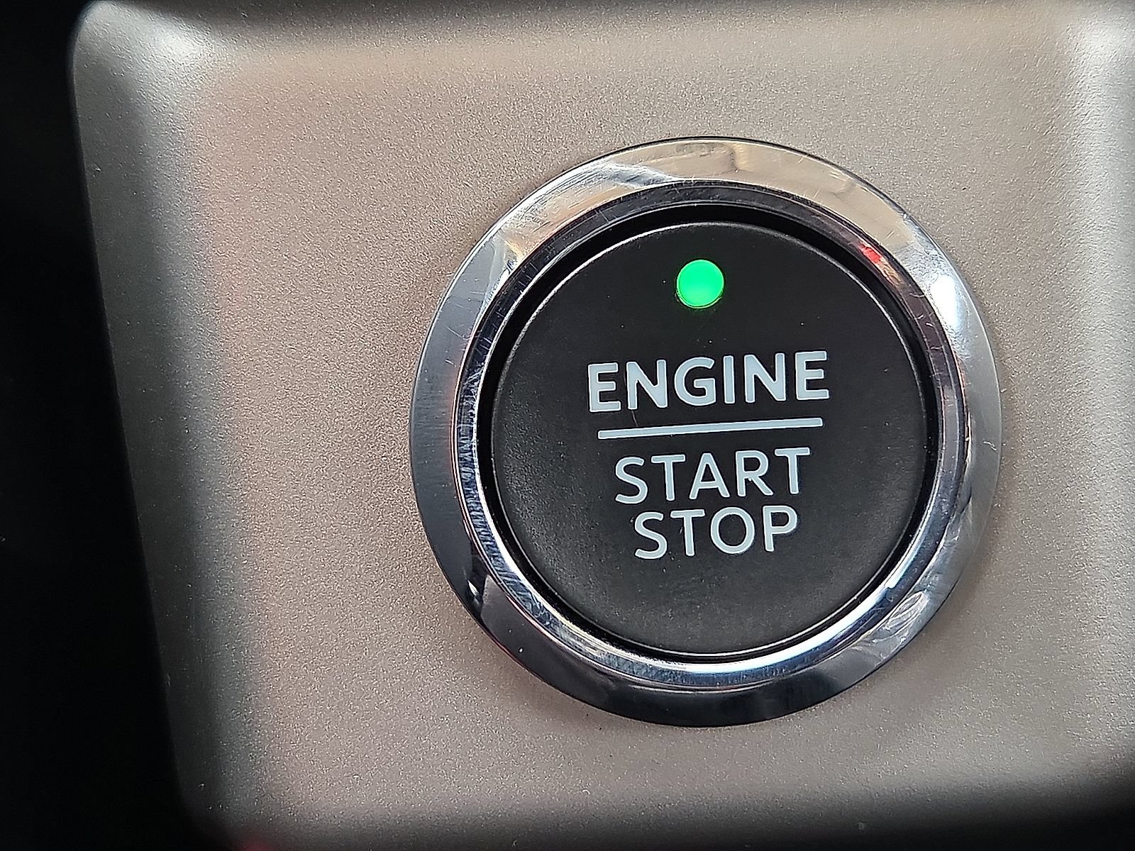 Used 2024 Ford Expedition Max XLT AWD/4WD image 19