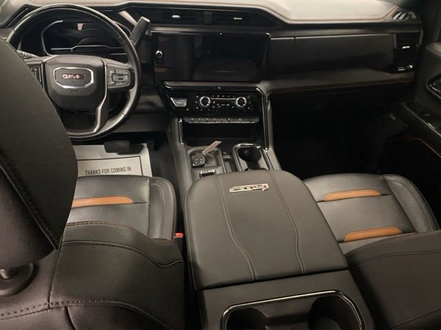 Used 2024 GMC Sierra 2500 AT4 w/ AT4 Preferred Package AWD/4WD image 14