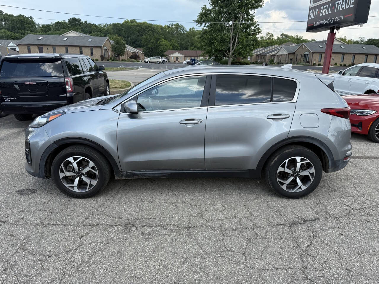 Used 2020 Kia Sportage LX image 9