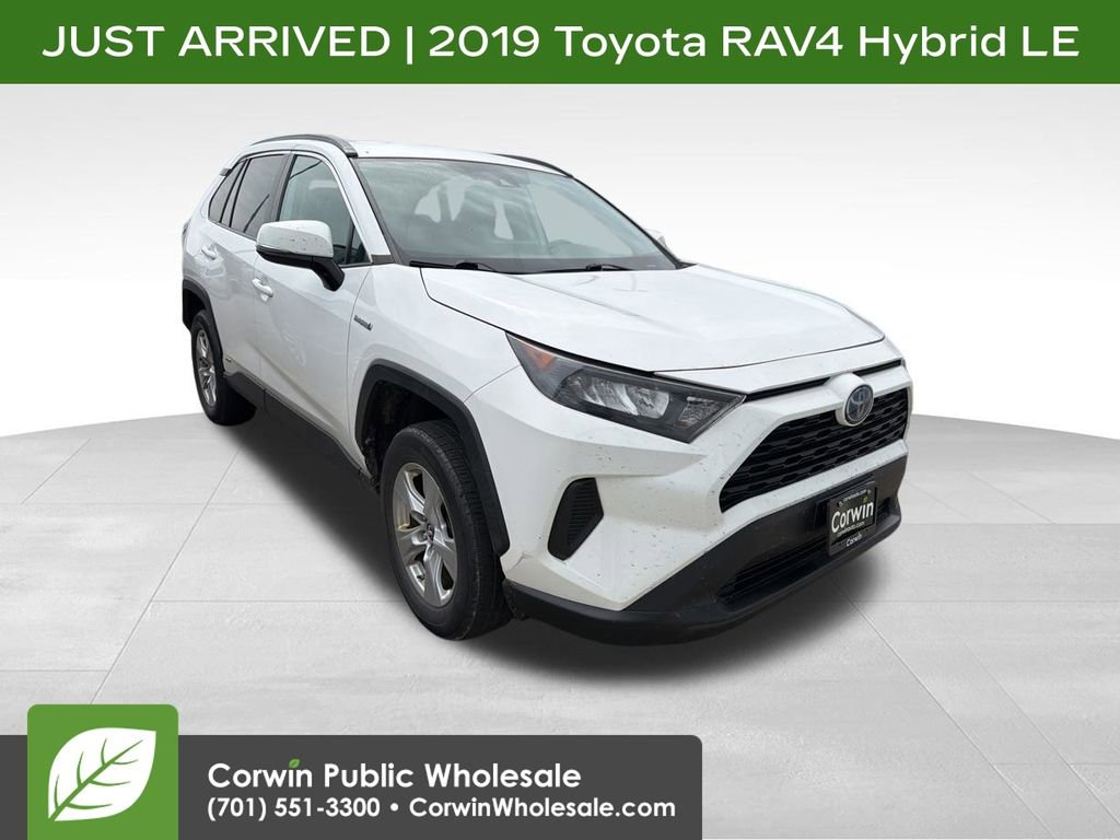 Used 2019 Toyota RAV4 LE w/ Carpet Mat Package AWD/4WD video 1