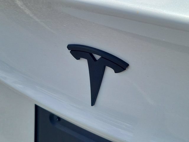 Used 2023 Tesla Model 3 Standard Range RWD image 8