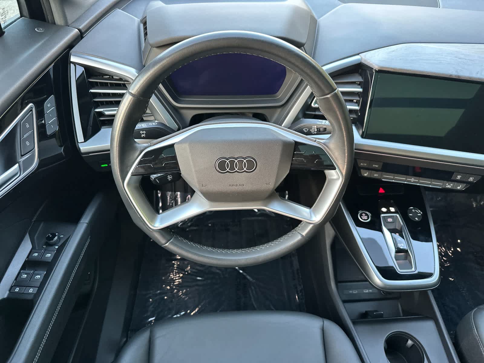Used 2023 Audi Q4 e-tron Premium w/ Convenience Package AWD/4WD image 14