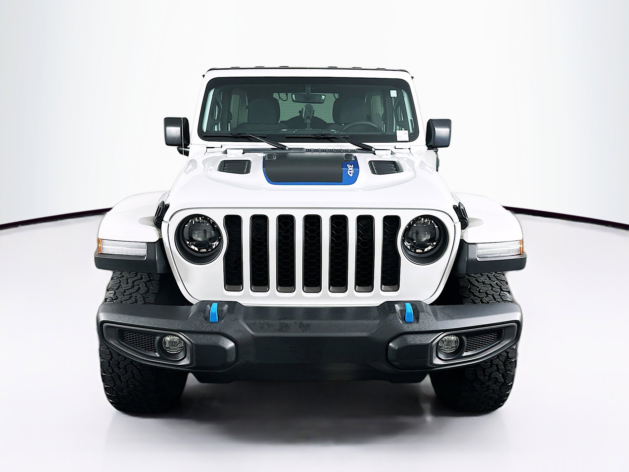 Used 2023 Jeep Wrangler Unlimited Rubicon 4xe AWD/4WD image 2