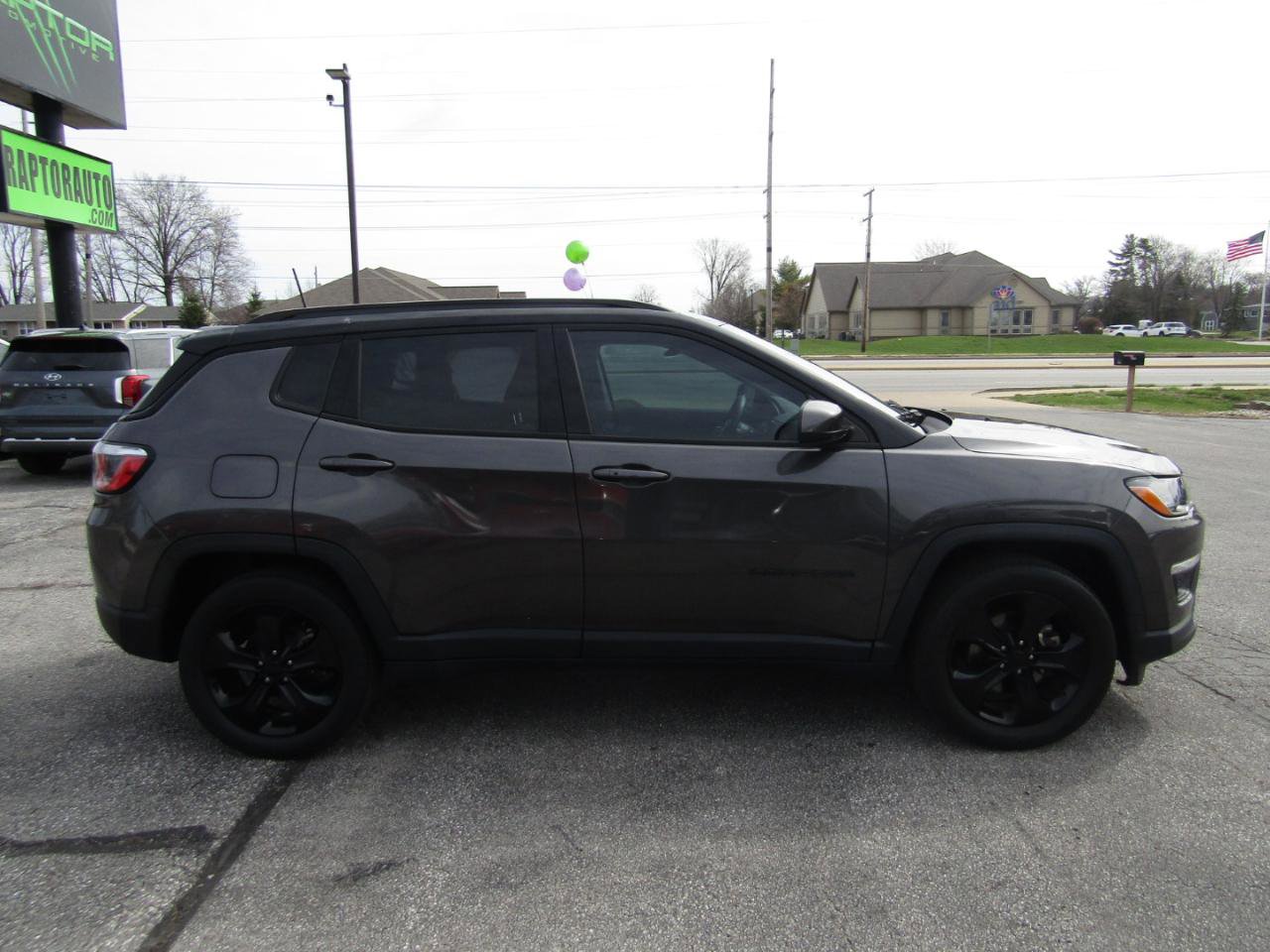 Used 2018 Jeep Compass Altitude w/ Popular Equipment Group image 8