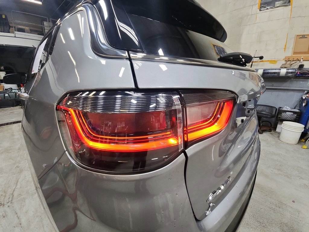 Used 2023 Jeep Compass Limited w/ Elite Group AWD/4WD image 29