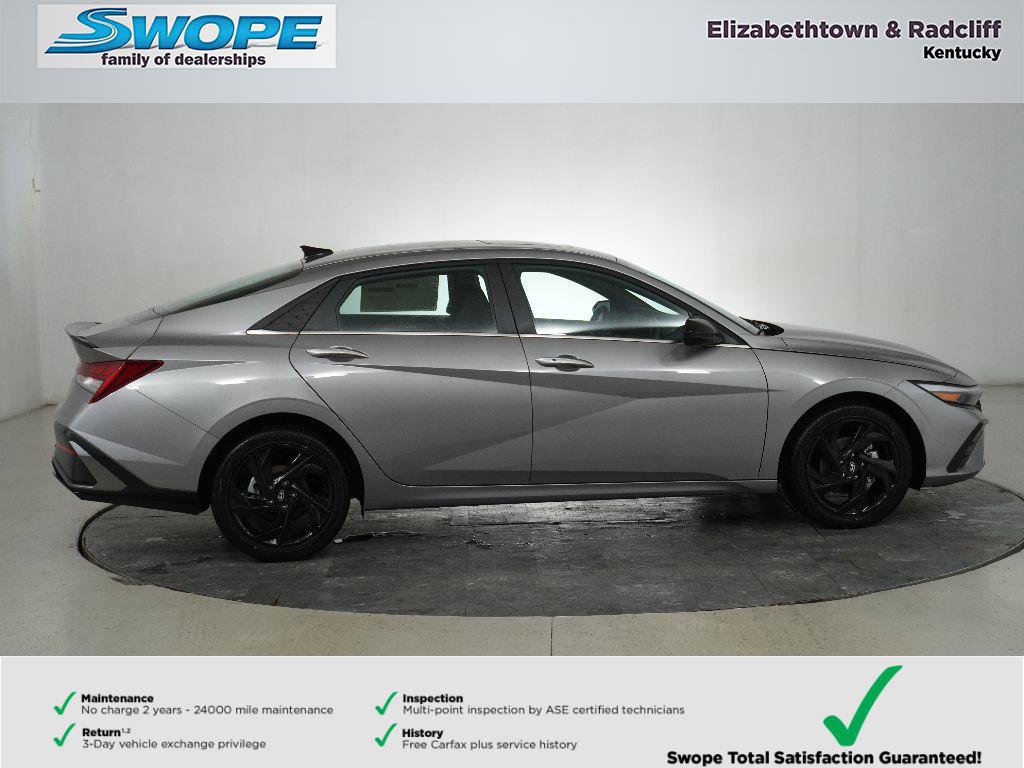 New 2026 Hyundai Elantra SEL Sport Premium image 15