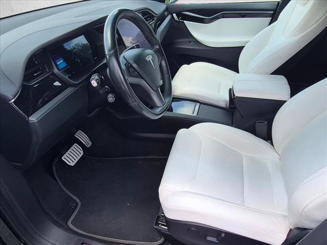Used 2019 Tesla Model X Performance AWD/4WD image 12