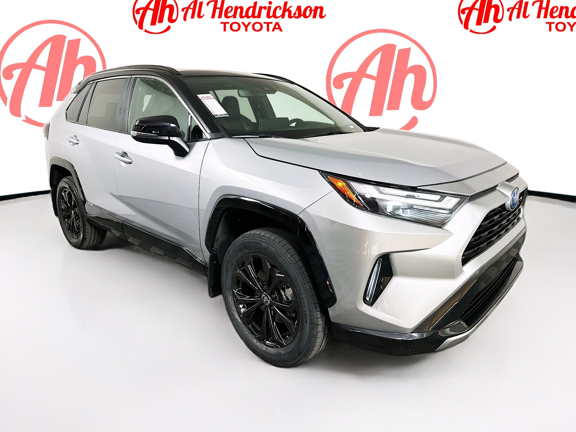 Used 2024 Toyota RAV4 XSE image 1