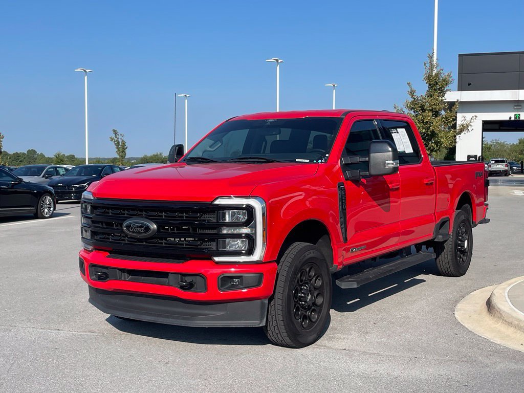 Used 2024 Ford F250 Lariat w/ Black Appearance Package AWD/4WD image 4