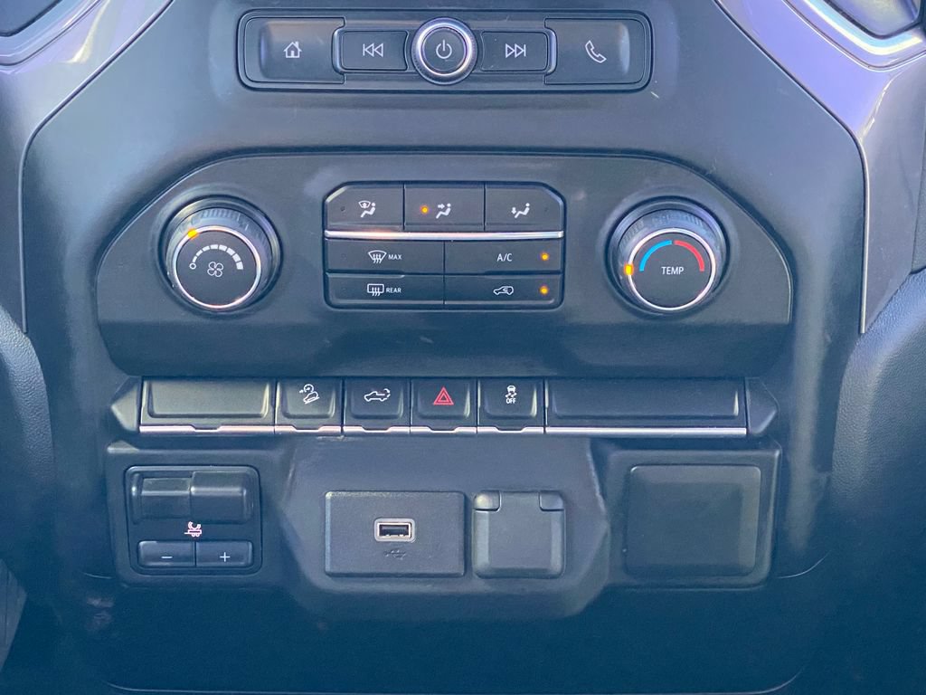Used 2019 Chevrolet Silverado 1500 Custom Trail Boss w/ Custom Convenience Package AWD/4WD image 21