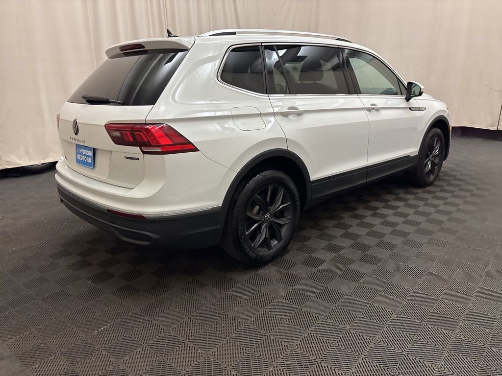 Used 2024 Volkswagen Tiguan SE image 5