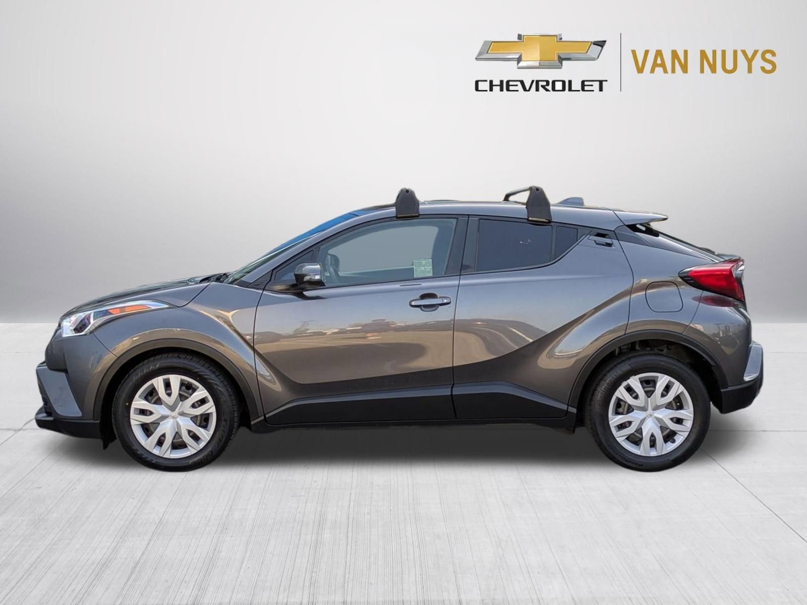 Used 2019 Toyota C-HR LE FWD image 8