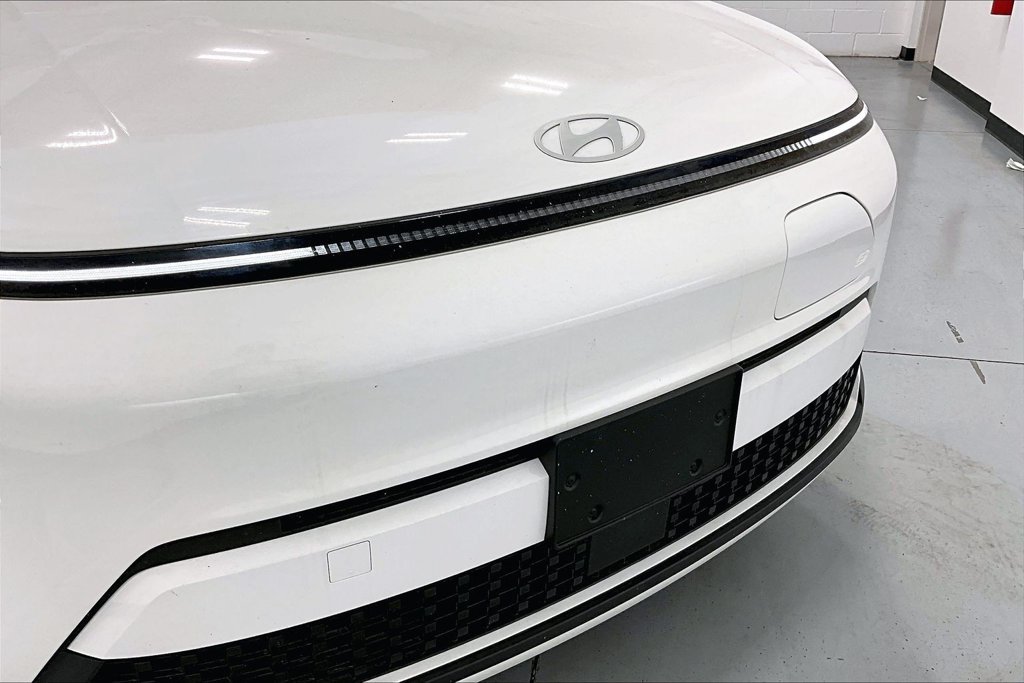 Used 2024 Hyundai Kona SE FWD image 33