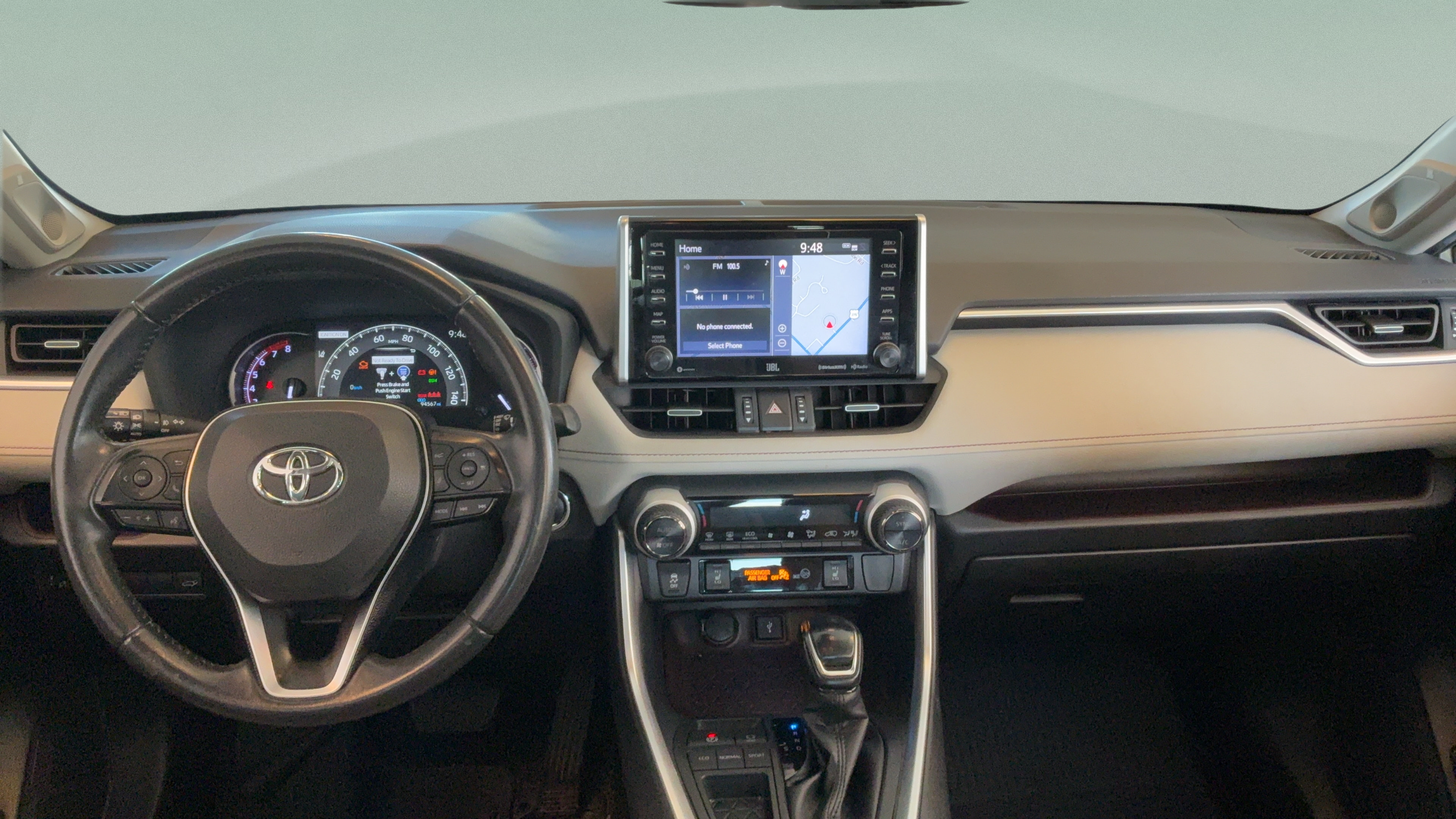 Used 2020 Toyota RAV4 Limited FWD image 30