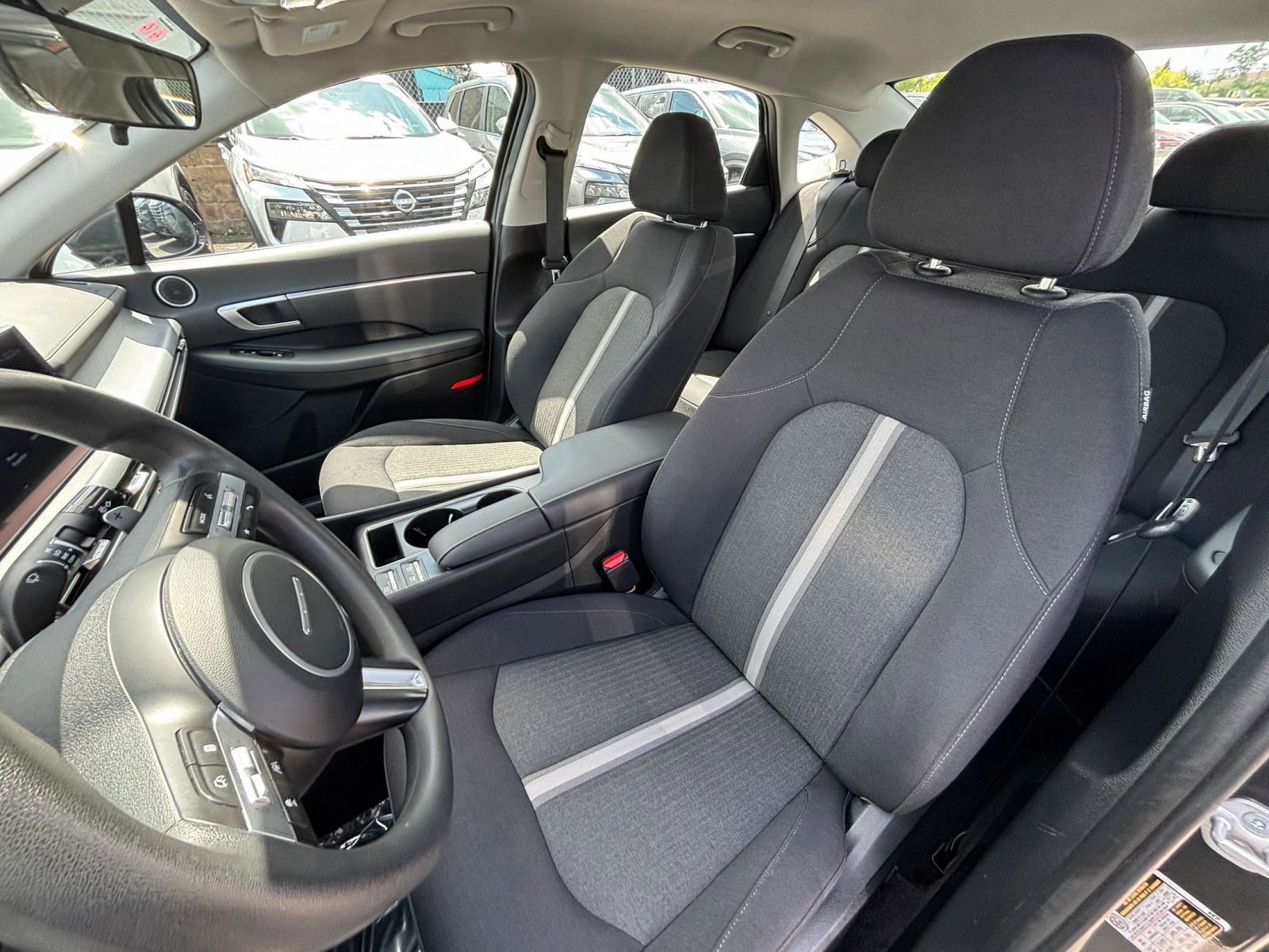 Used 2025 Hyundai Sonata SEL FWD image 36