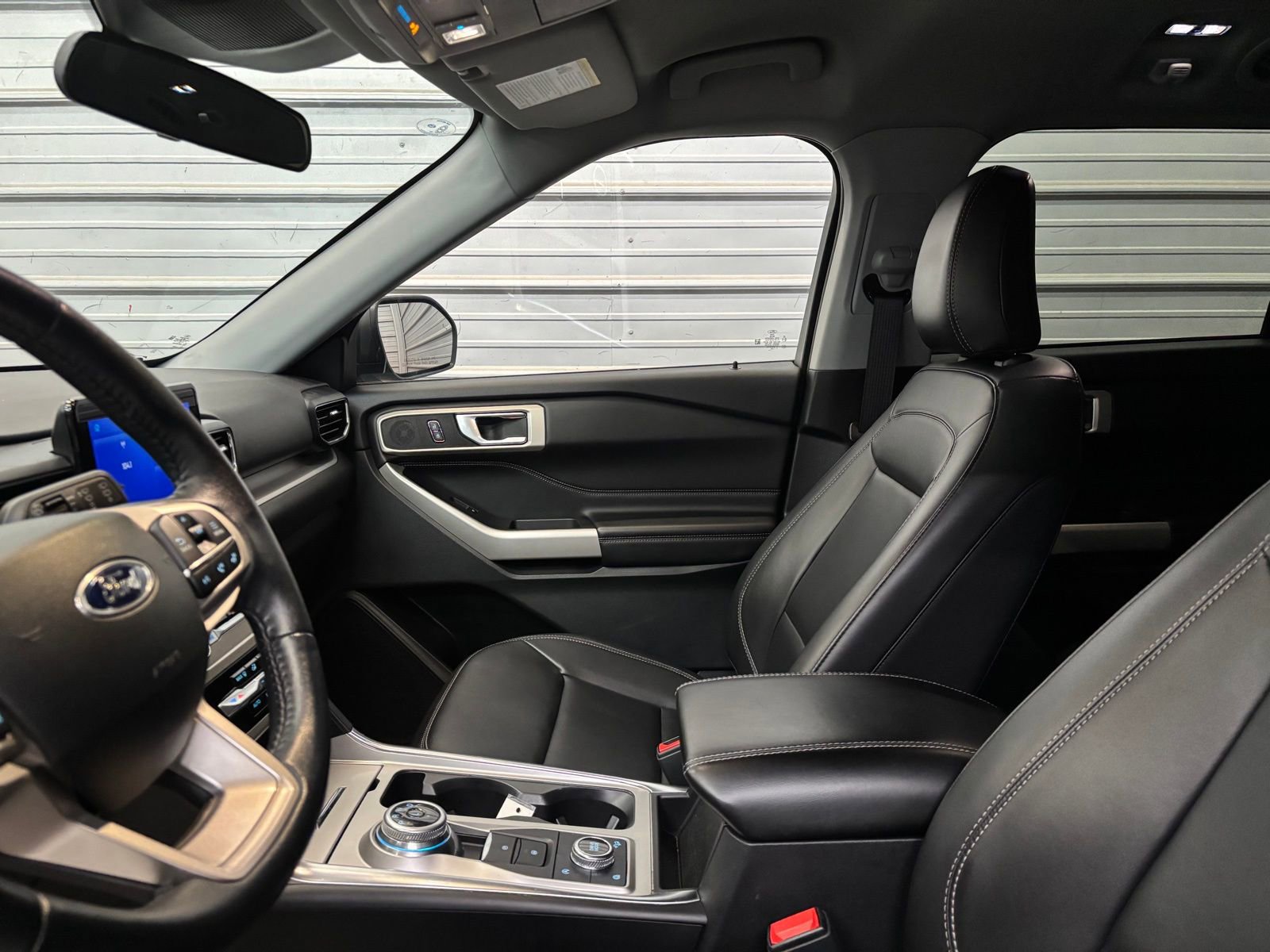 Used 2023 Ford Explorer XLT w/ Equipment Group 202A image 21