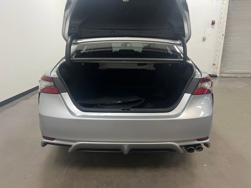 Used 2024 Toyota Camry SE image 22