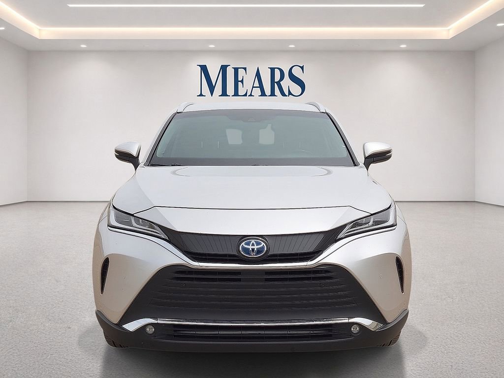 Used 2023 Toyota Venza XLE AWD/4WD image 8
